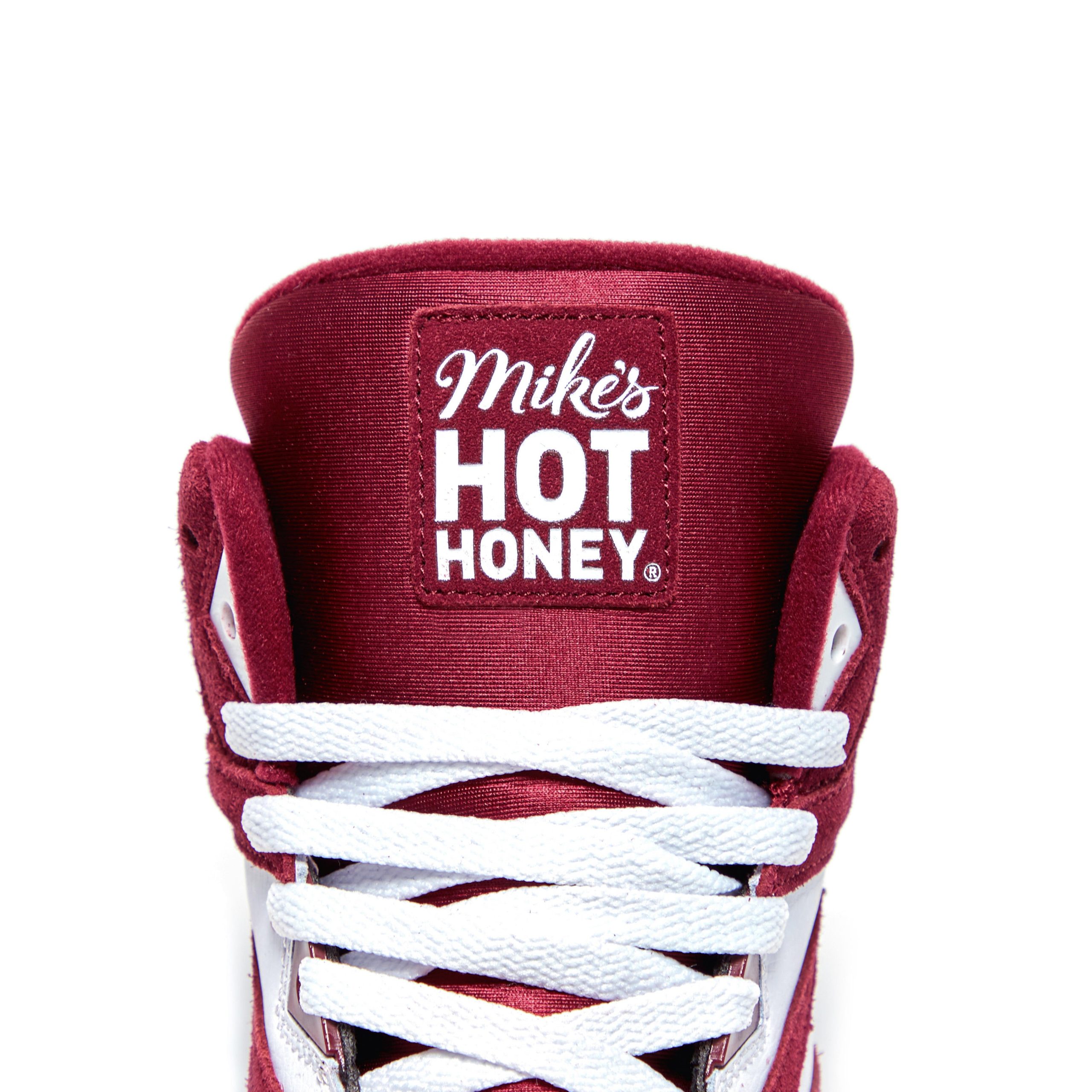 ShoesTongue_abad43f8-0570-47b3-a03c-fbe0fc19ee3a